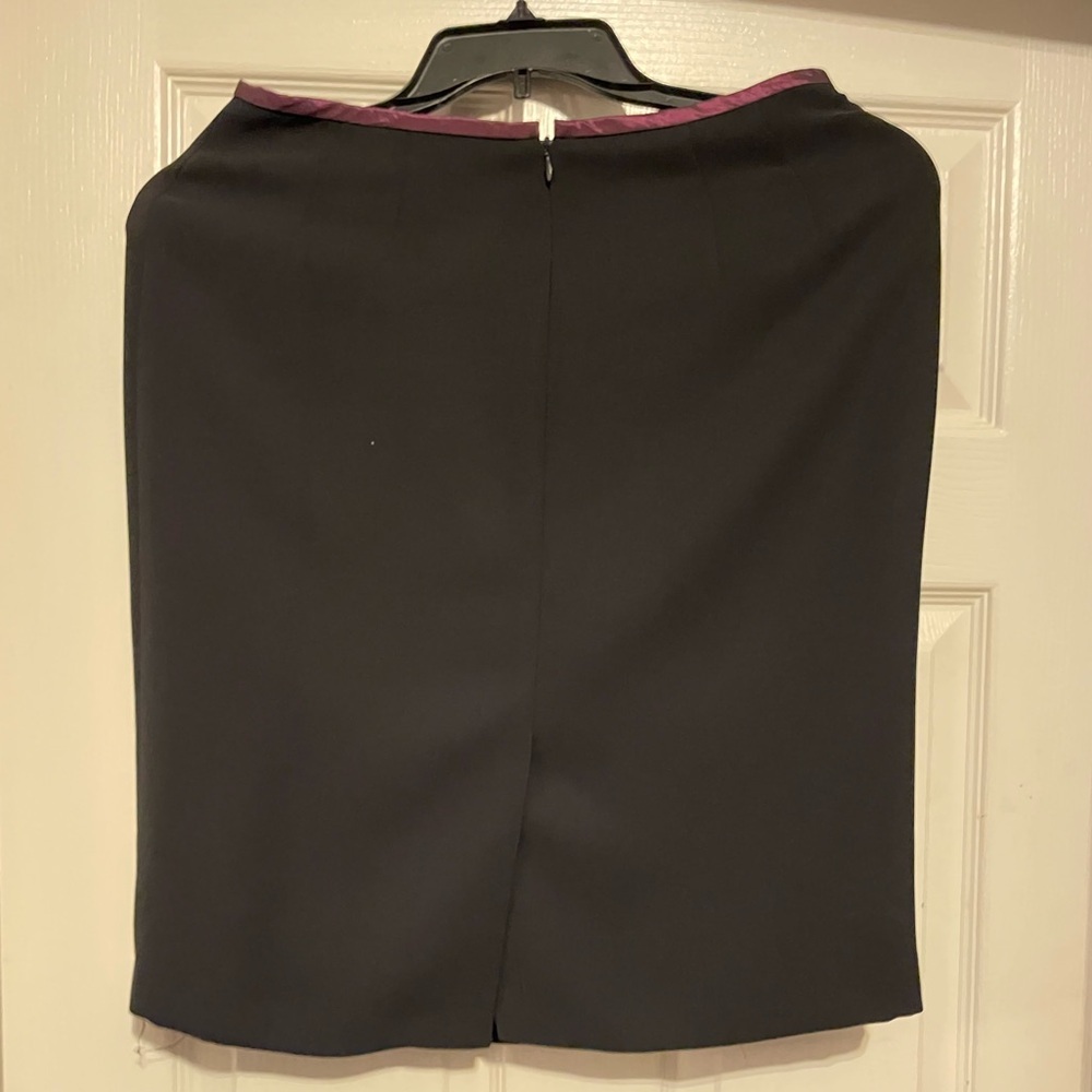 Kasper Black and Purple Blazer with Notched Lapeland and skirt - Picture 6 of 6